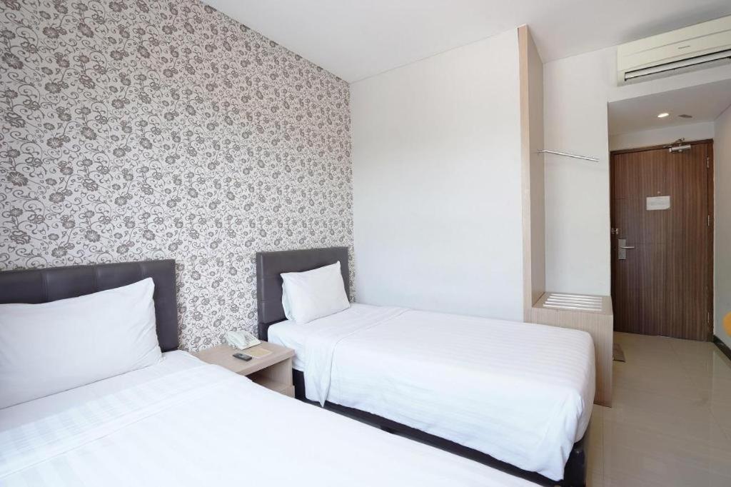 Ipb Convention Hotel Botani Square Богор Экстерьер фото